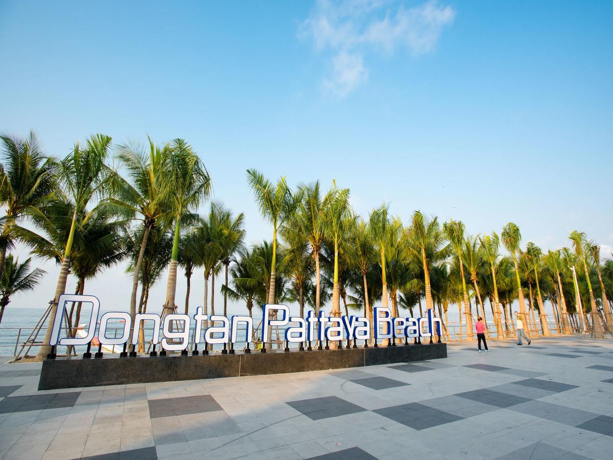 Dusit Grand Park Praia de Jomtien Exterior foto