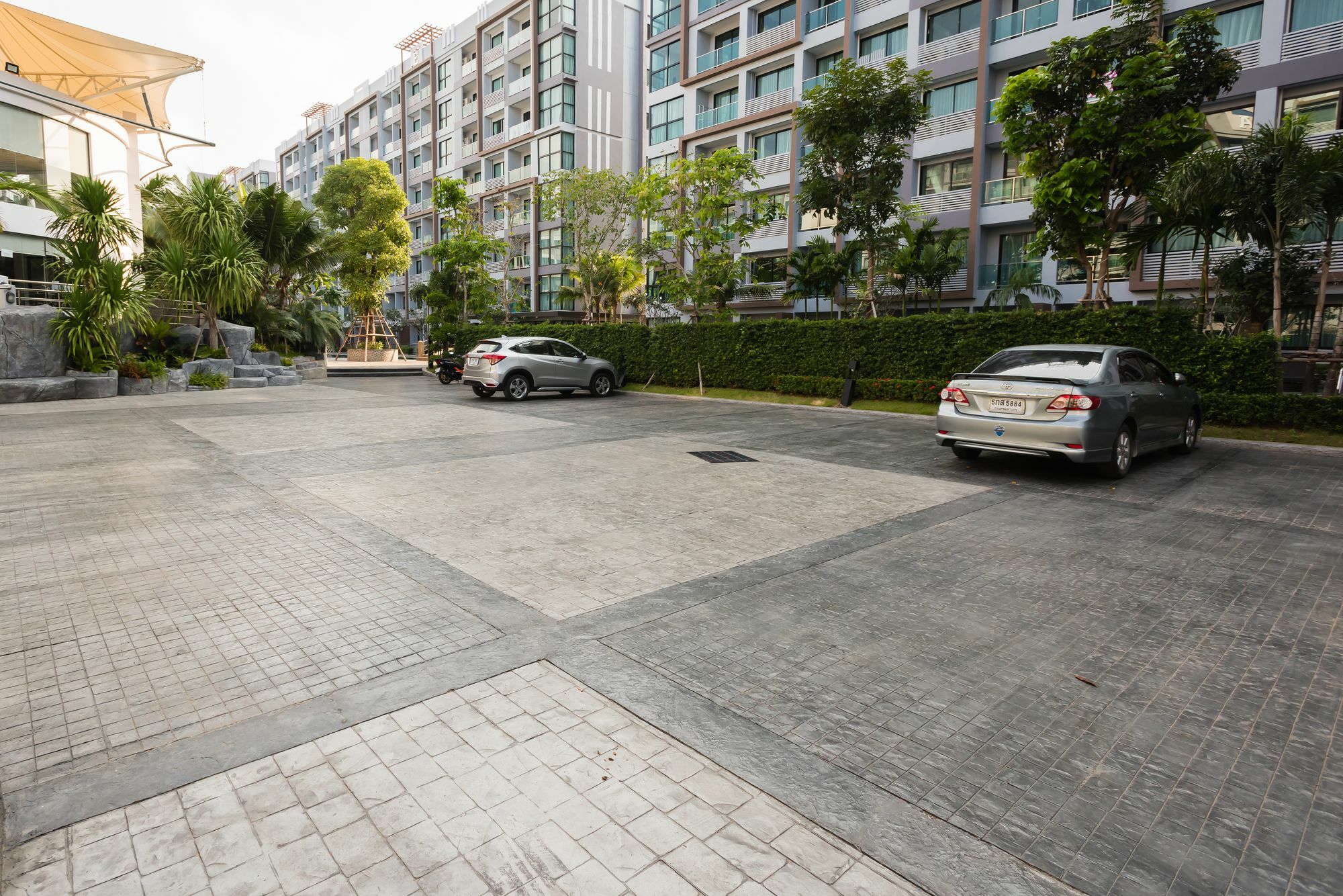 Dusit Grand Park Praia de Jomtien Exterior foto
